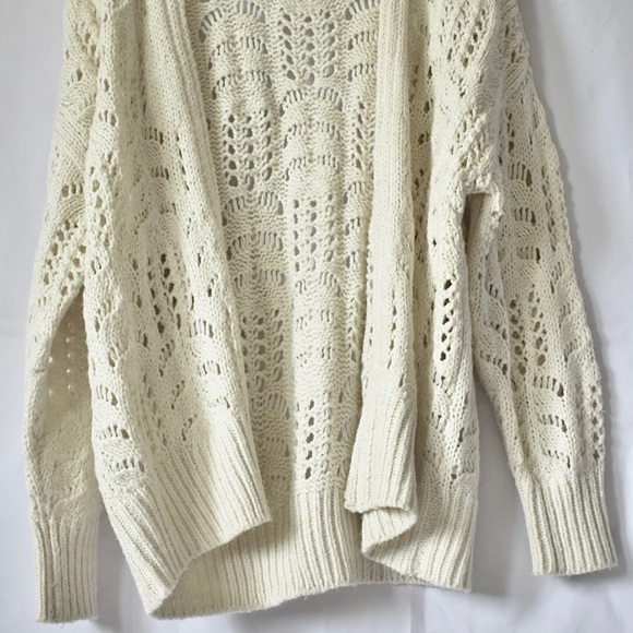 snow white light tined Cardigan - Picture 4 of 8